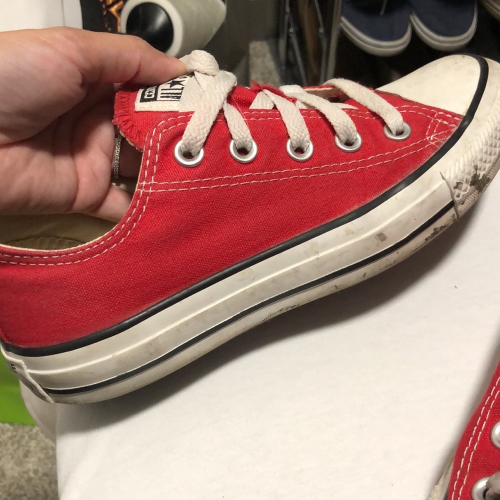 Red Converse - Picture 5 of 8